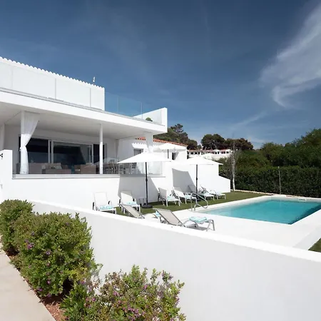 Lucia Mit Meerblick Und Pool In By Interhome *