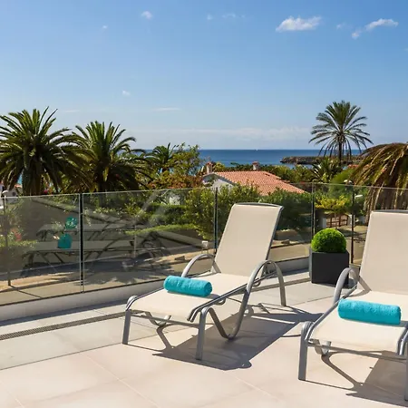 Lucia Mit Meerblick Und Pool In By Interhome בית נופש *