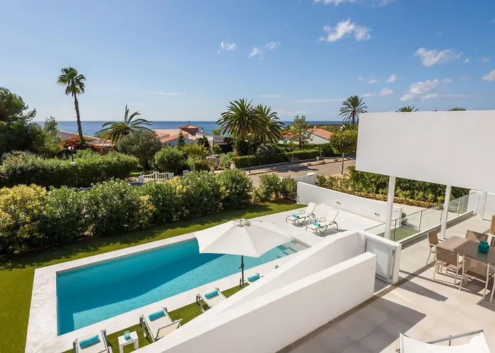 Lucia Mit Meerblick Und Pool In By Interhome Santo Tomás