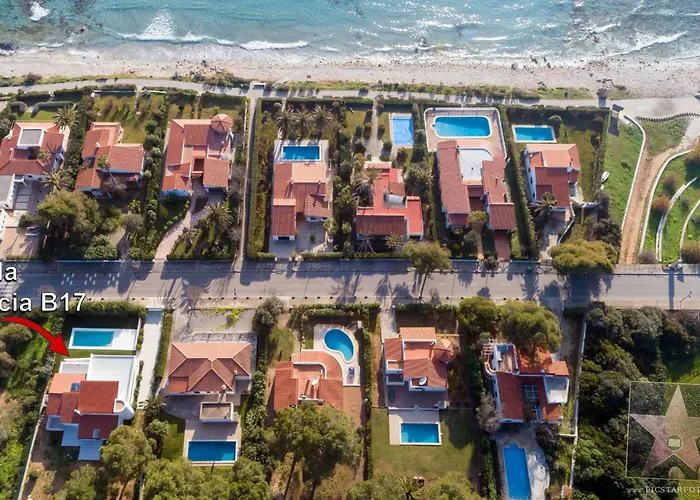 Lucia Mit Meerblick Und Pool In By Interhome Santo Tomás